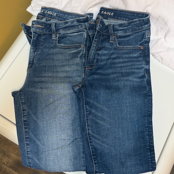 American Eagle Outfitters Women's Dark Blue Jeans - Picture 2 of 4